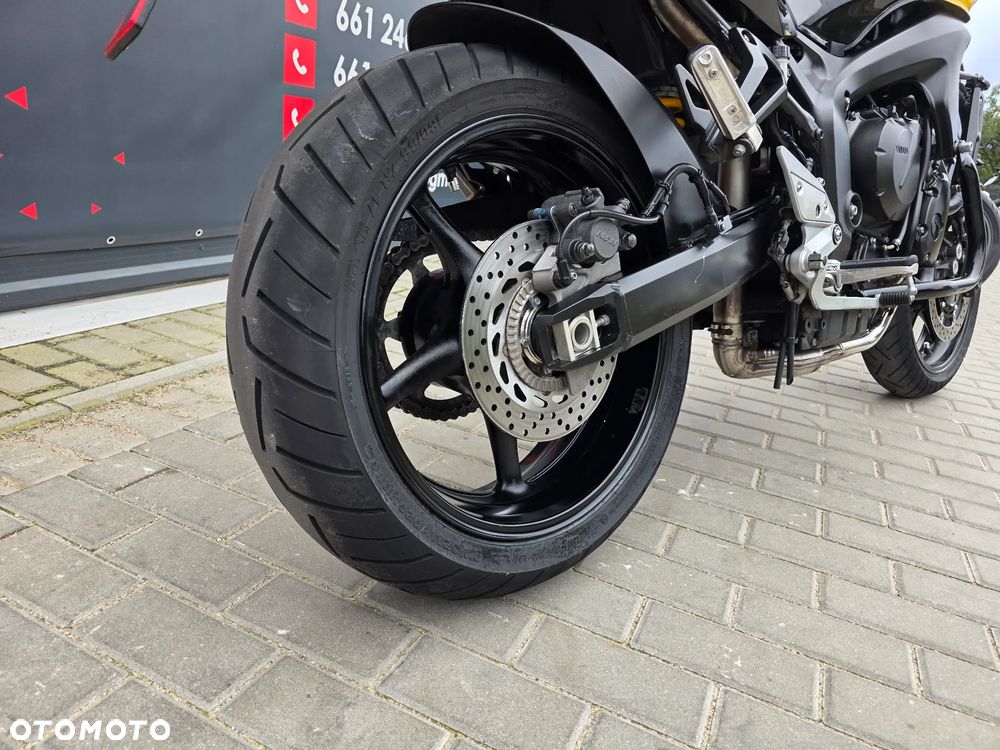 Yamaha FZ6 - 30