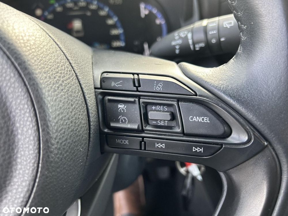 Toyota Yaris Cross Hybrid 1.5 Comfort - 18