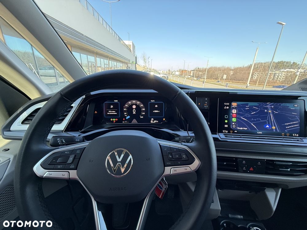 Volkswagen Multivan - 20