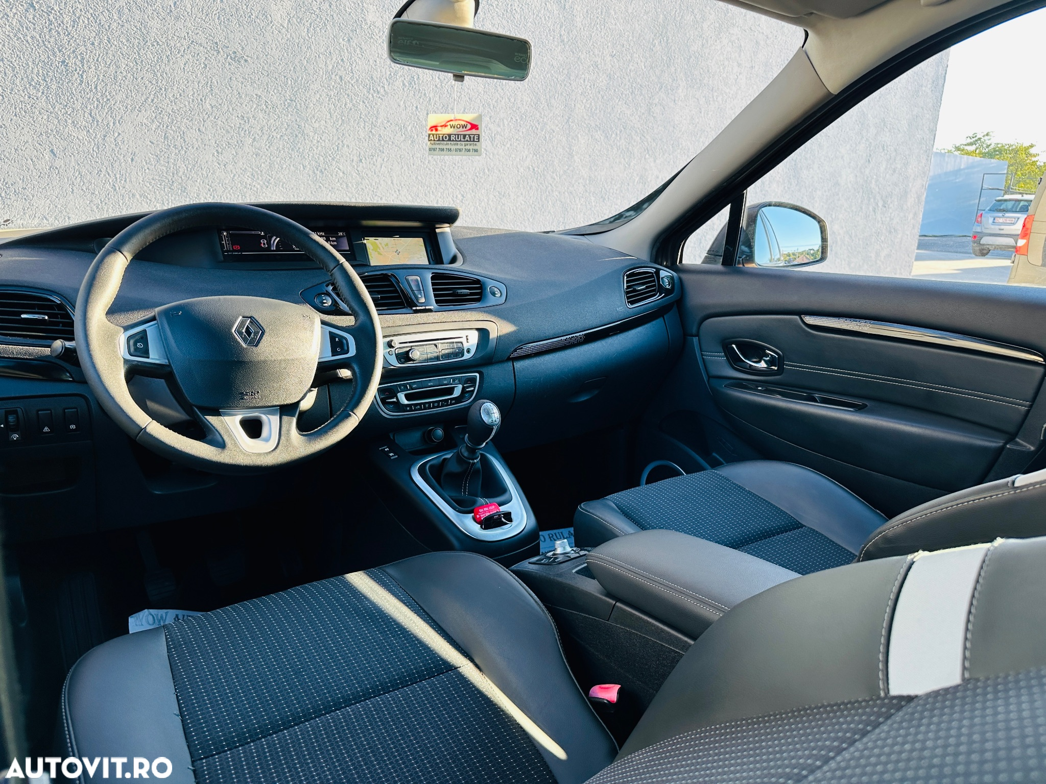 Renault Scenic ENERGY dCi 110 Start & Stop Dynamique - 19