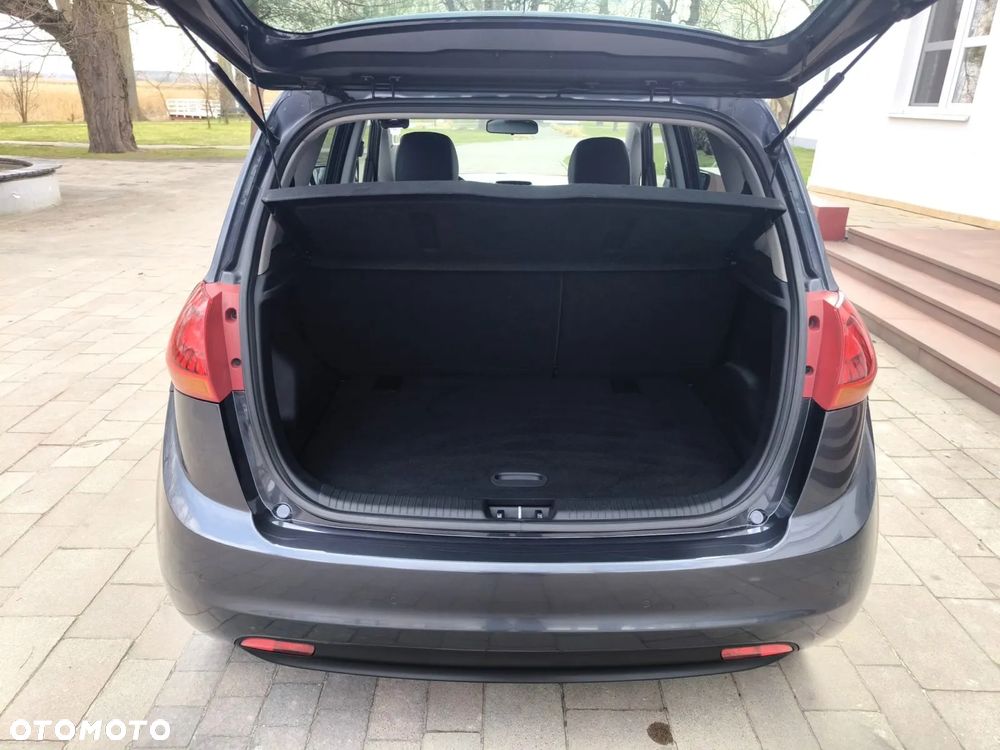 Kia Venga 1.4 CVVT Dream Team Edition - 30