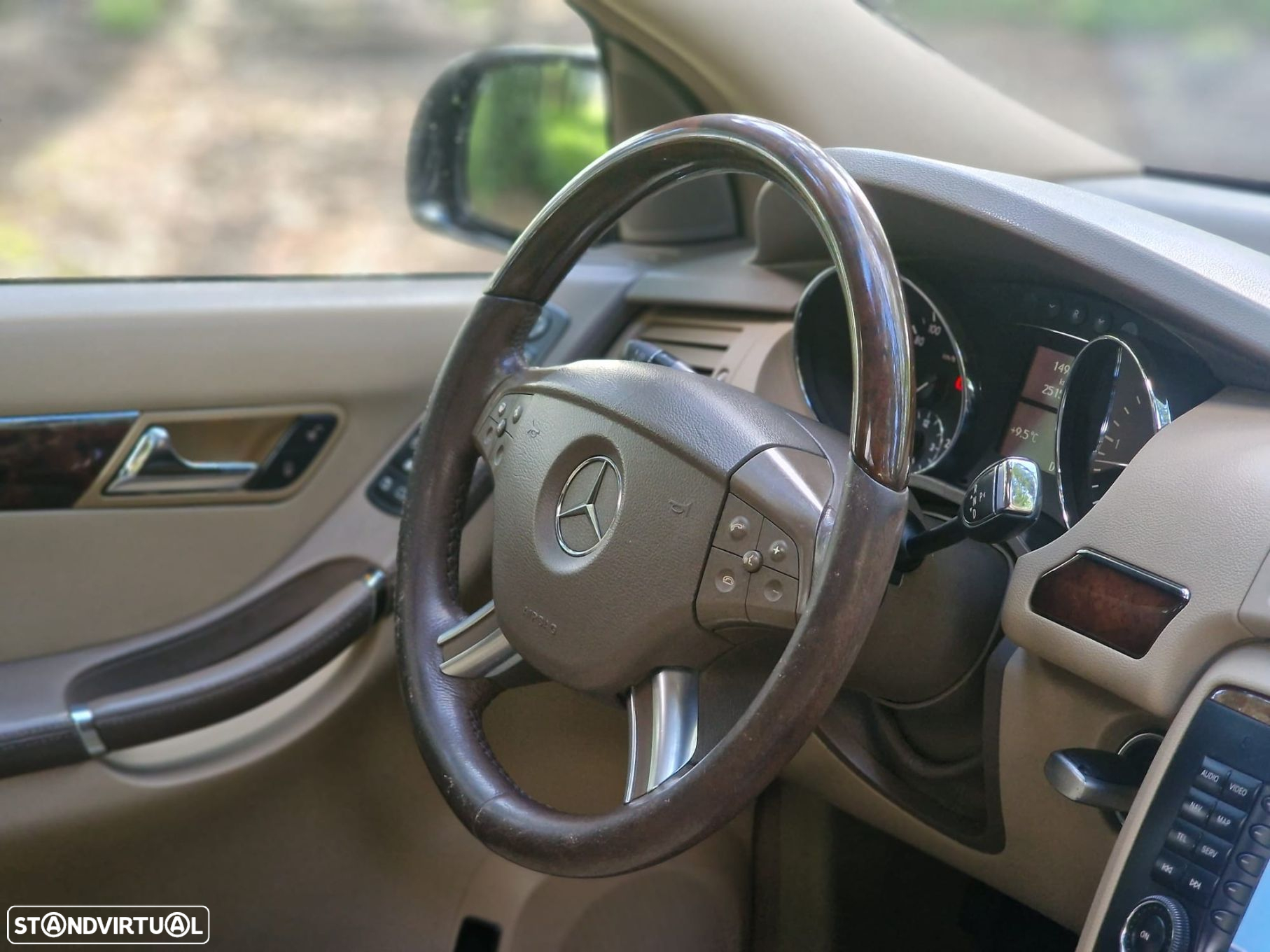 Mercedes-Benz R 320 CDi 4-Matic - 22