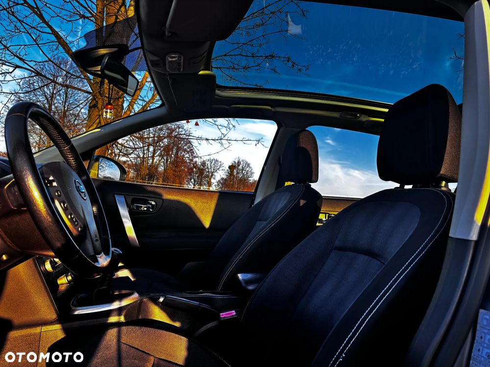Nissan Qashqai+2 2.0 tekna - 9