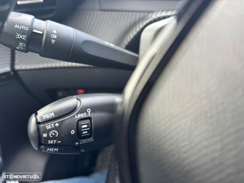 Peugeot 208 1.5 BlueHDi Active - 23
