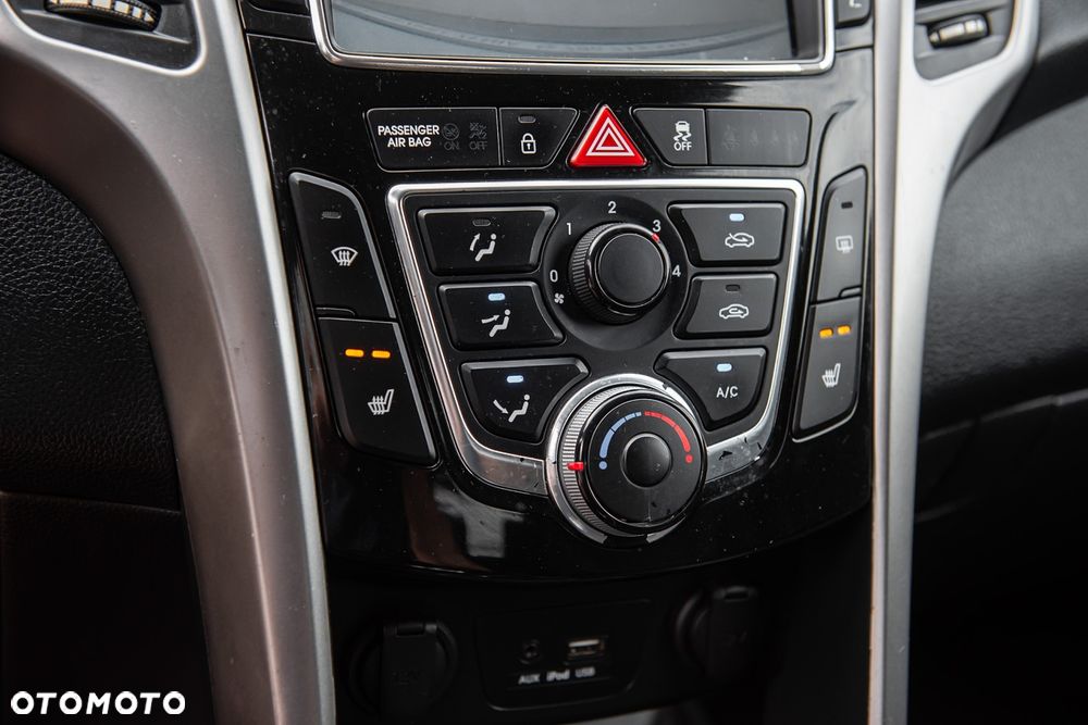 Hyundai i30 - 22