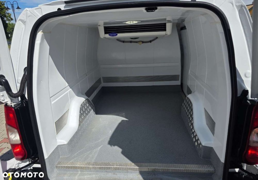 Toyota Proace City - 28