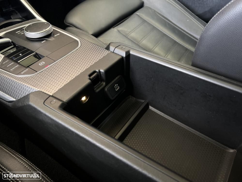 BMW 330 e Pack M Auto - 20
