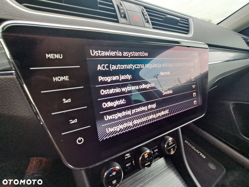 Skoda Superb 2.0 TDI 4x4 Style DSG - 17