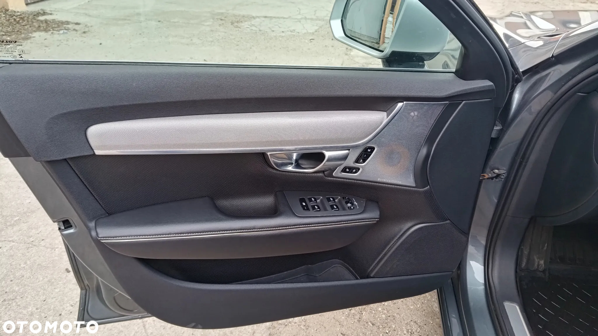 Volvo V90 D4 Geartronic R Design - 20