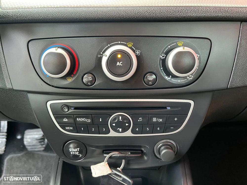 Renault Mégane Sport Tourer 1.5 dCi GT Line - 22