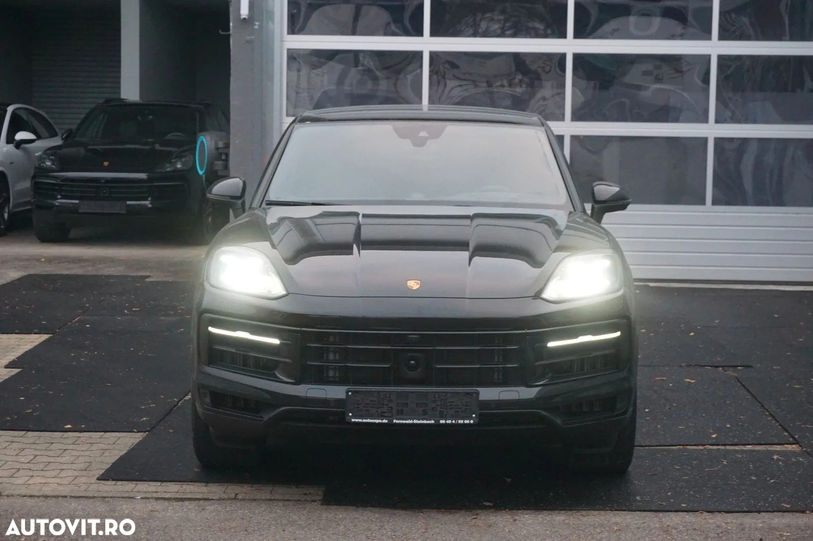 Porsche Cayenne Coupe S E-Hybrid - 2