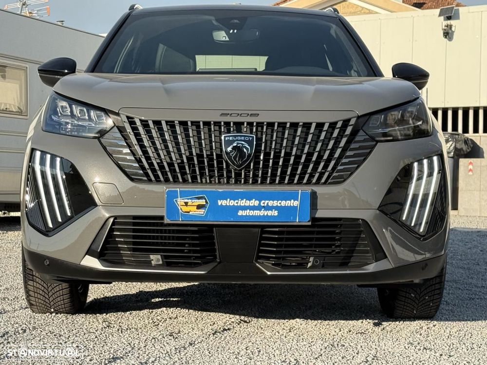 Peugeot 2008 1.2 PureTech GT EAT8 - 6