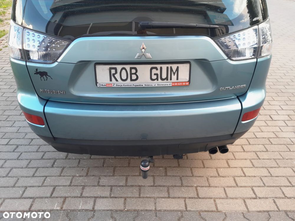 Mitsubishi Outlander 2.0 DI-D 4WD Inform - 20