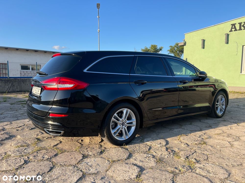 Ford Mondeo 2.0 TDCi Titanium PowerShift - 13