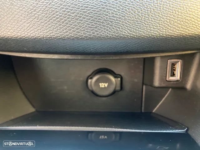 Peugeot 308 1.5 BlueHDi Style - 20