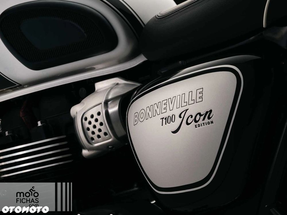 Triumph Bonneville - 5