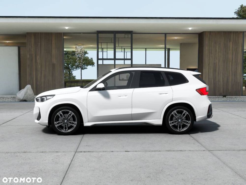 BMW X1 sDrive18i - 2