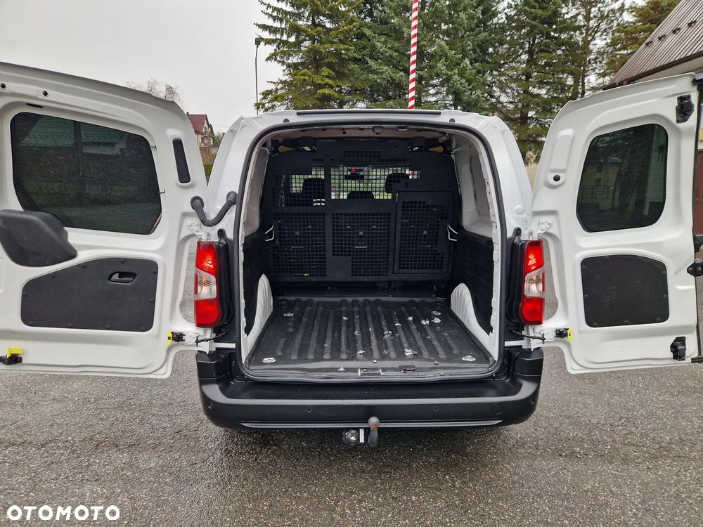 Opel Combo Maxi Brygadówka 5 Osób - 9