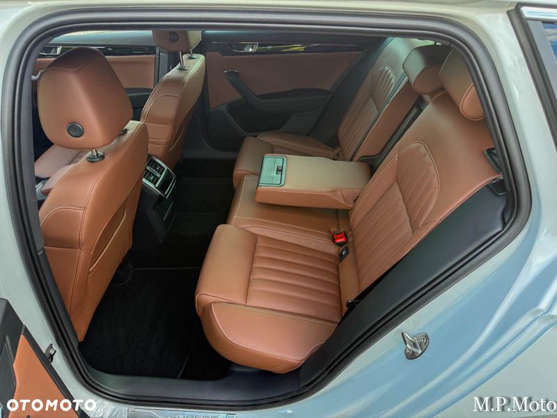 Skoda Superb 2.0 TSI 4x4 DSG L&K - 28