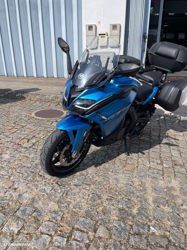 CF Moto 650GT - 2