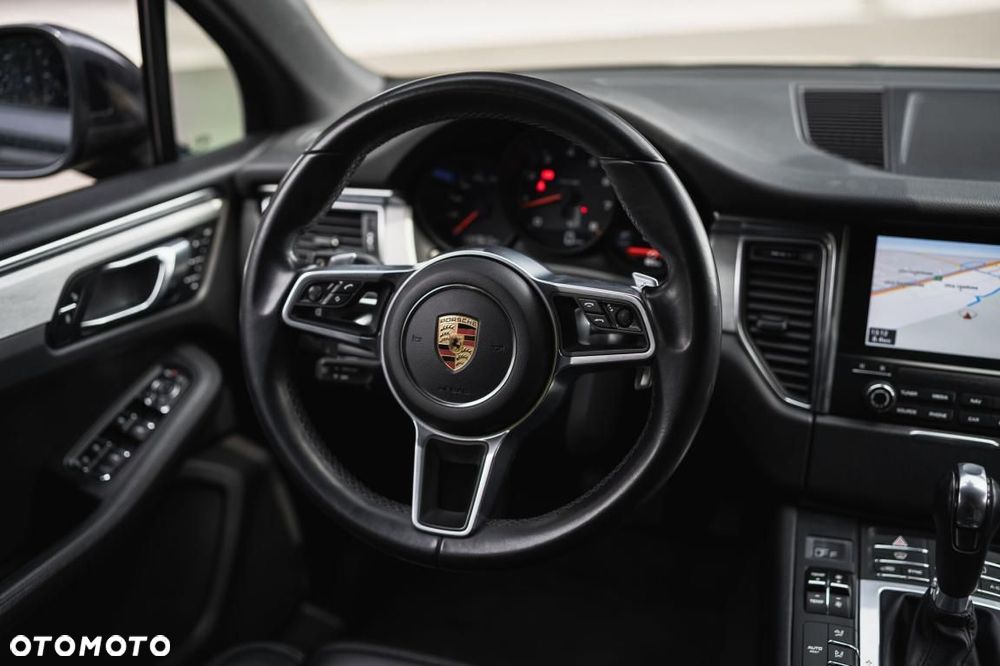 Porsche Macan - 15