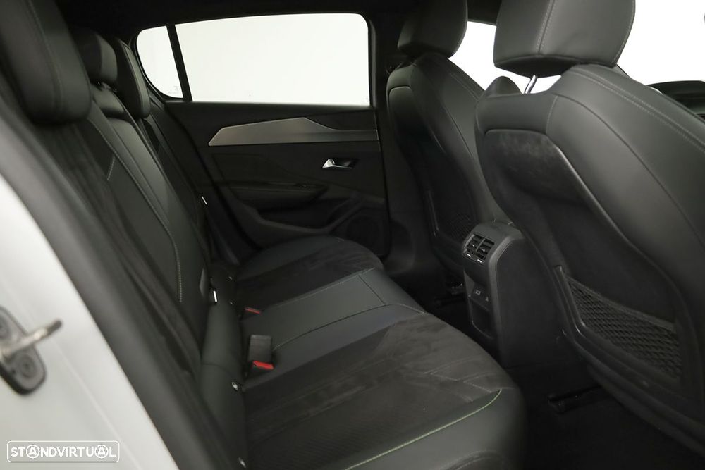 Peugeot 308 1.2 PureTech GT EAT8 - 20