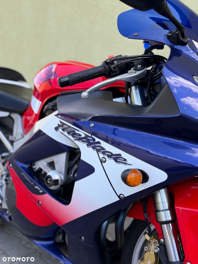 Honda CBR - 4