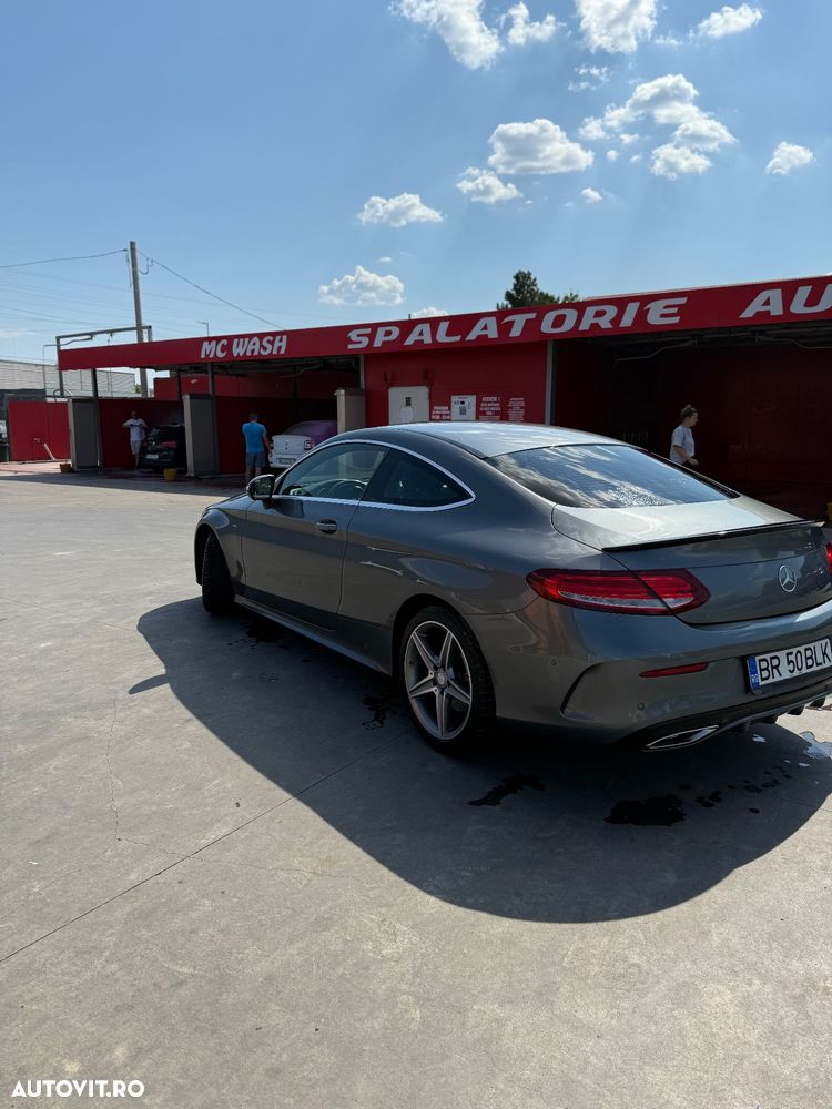 Mercedes-Benz C 220 d Coupe 4MATIC Aut. - 7