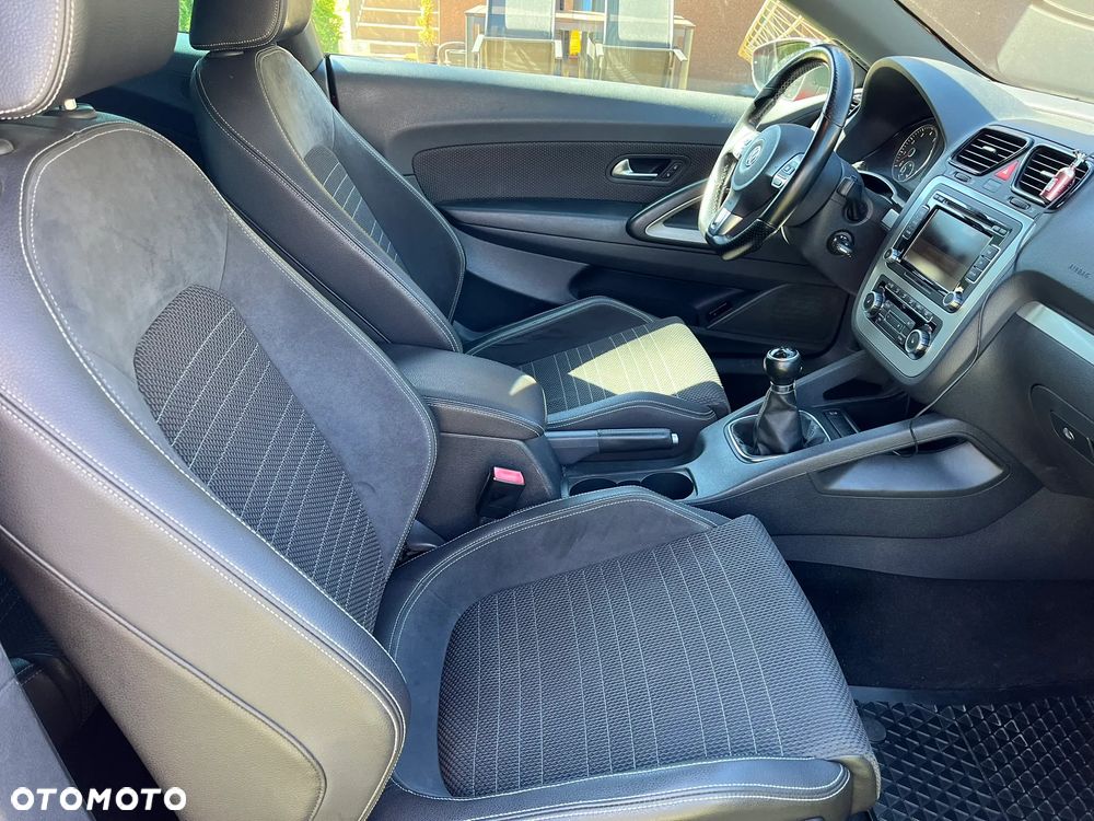 Volkswagen Scirocco 2.0 TSI - 9