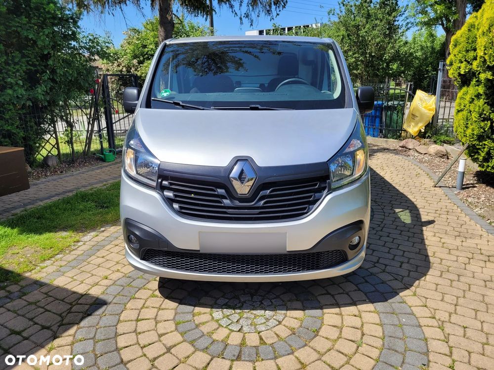 Renault Trafic - 1