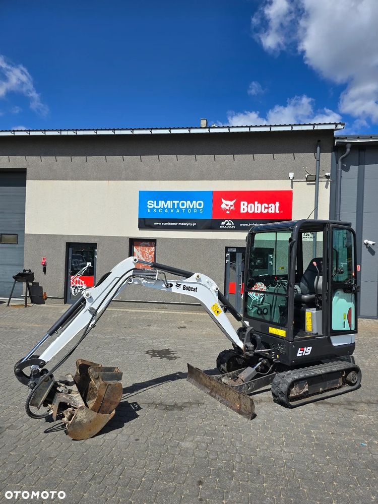 Bobcat E19 - 17