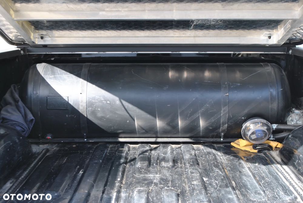 RAM 1500 Crew Cab Longbed Laramie - 18