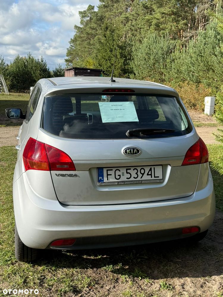 Kia Venga 1.4 S - 6