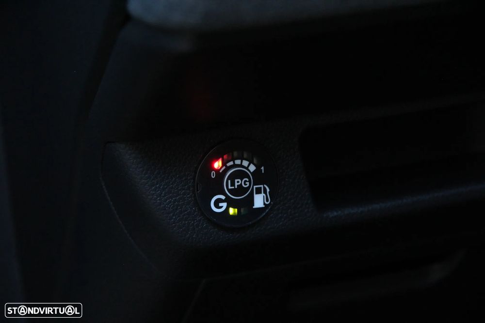 Renault Clio 1.0 TCe Techno Bi-Fuel - 12