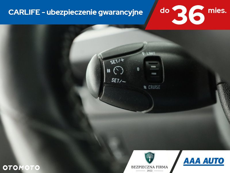 Peugeot 2008 - 18