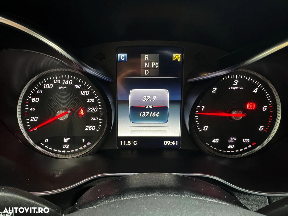 Mercedes-Benz GLC Coupe 220 d 4Matic 9G-TRONIC - 11
