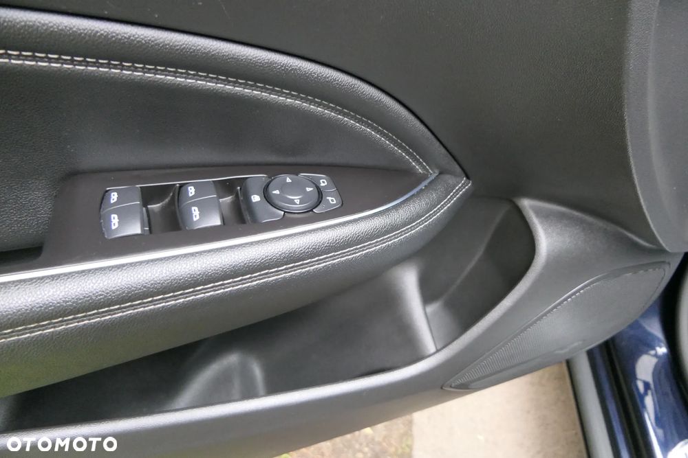 Opel Insignia 1.5 Direct InjectionTurbo Exclusive - 24