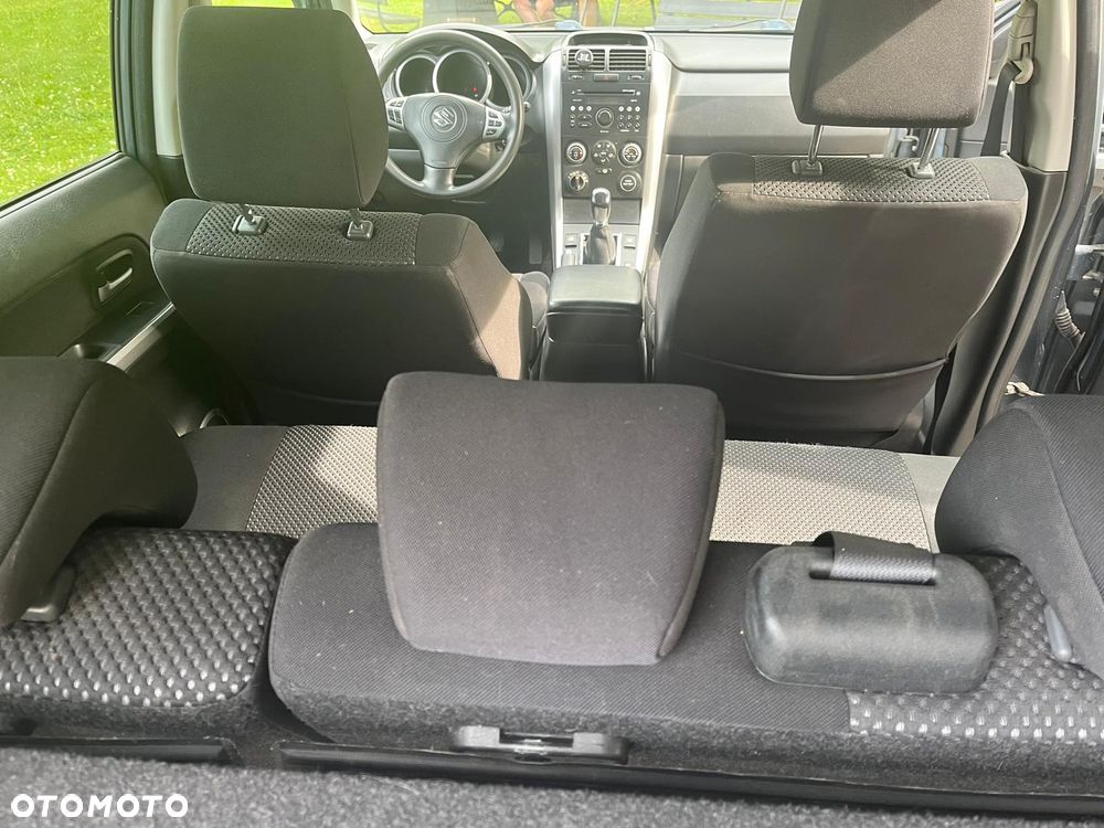 Suzuki Grand Vitara 1.9 DDiS - 7