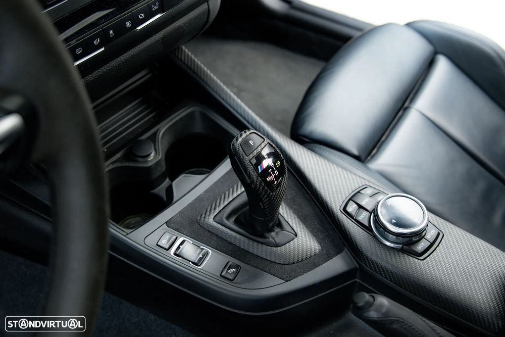 BMW M135i xDrive - 40