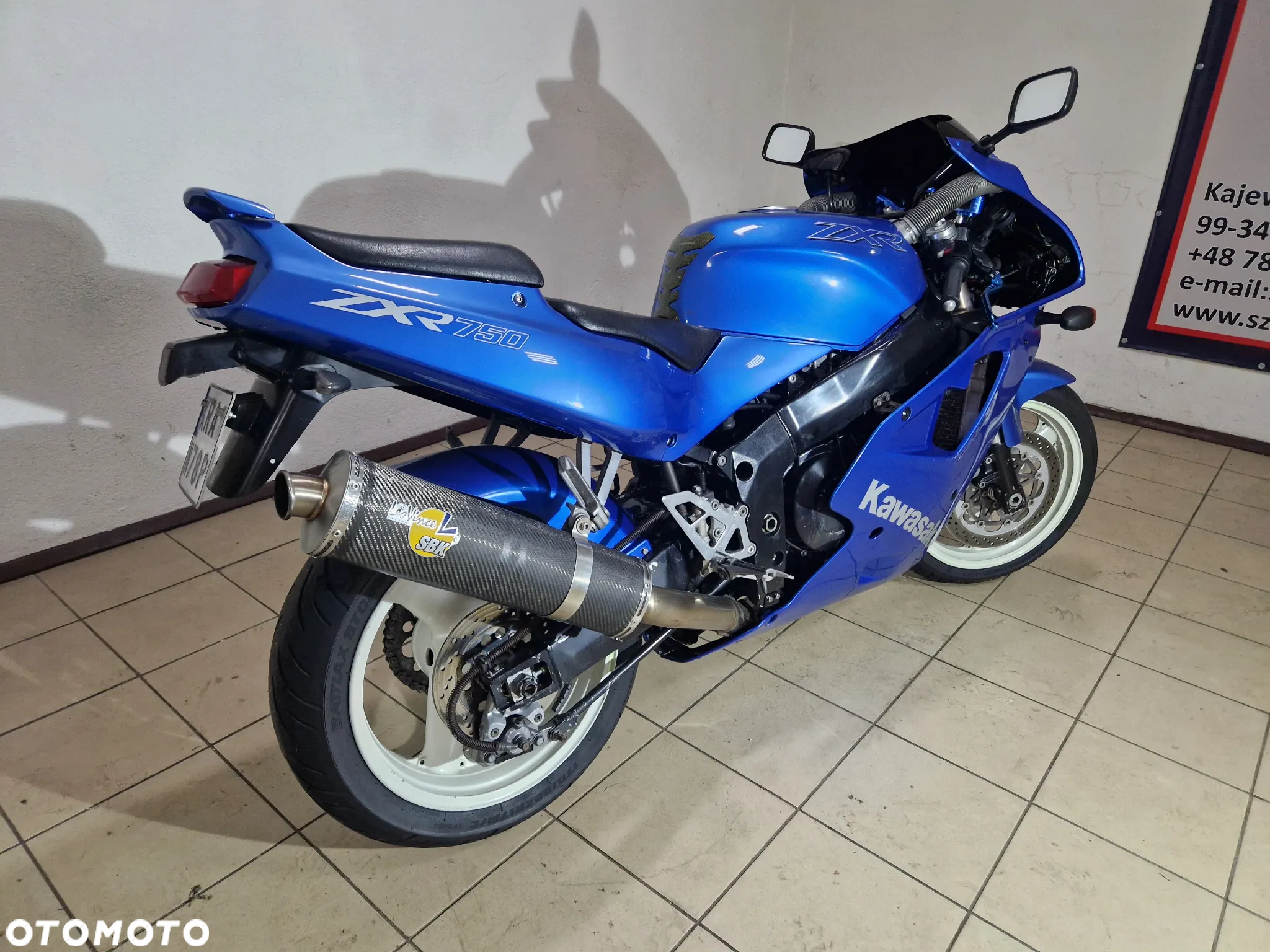 Kawasaki ZXR - 3
