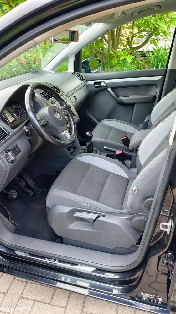 Volkswagen Touran 1.6 TDI DPF Comfortline - 3