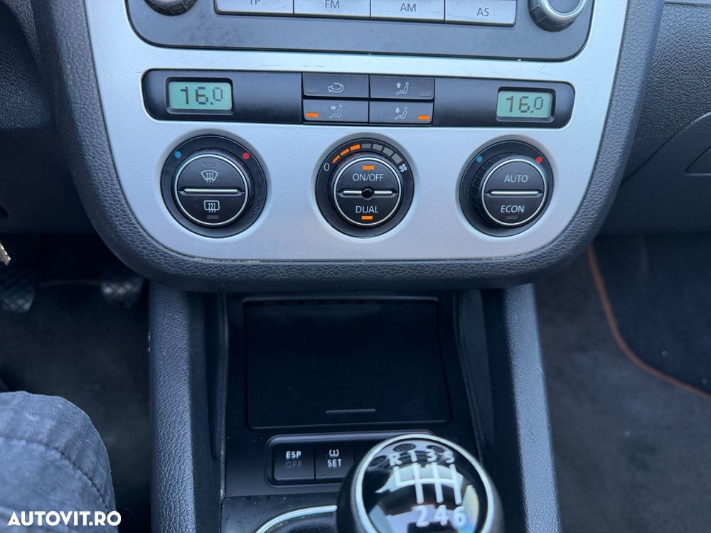 Volkswagen Eos 2.0 FSI - 9