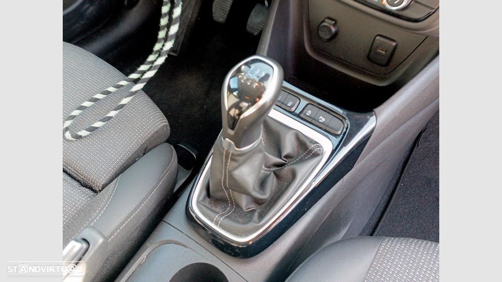 Opel Crossland X 1.2 Business Edition - 21