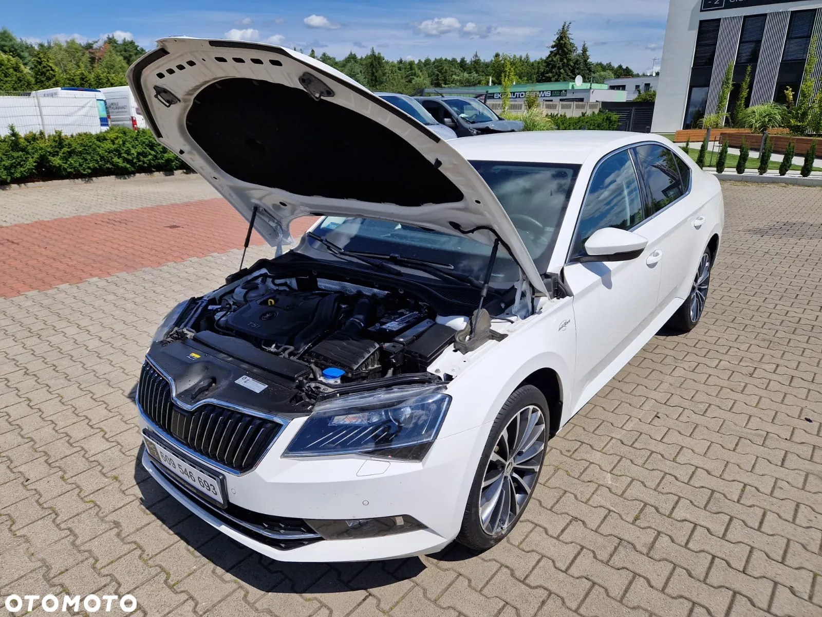 Skoda Superb 1.5 TSI ACT L&K - 9
