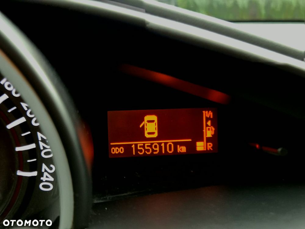Toyota Verso 2015 photo 3
