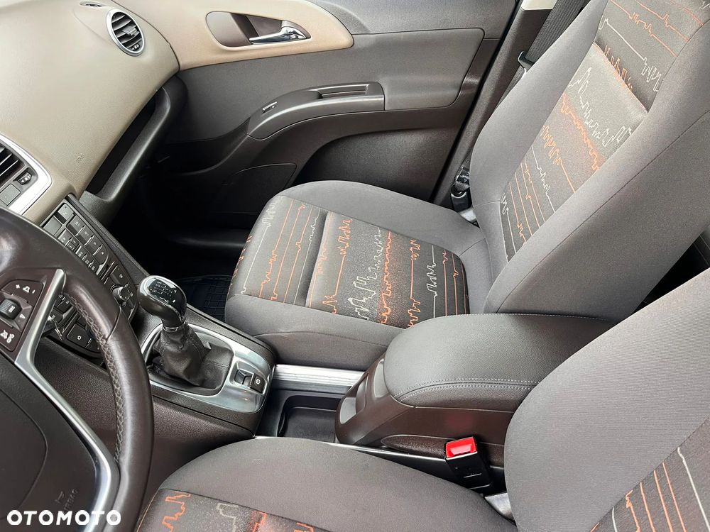 Opel Meriva 1.4 Active - 10