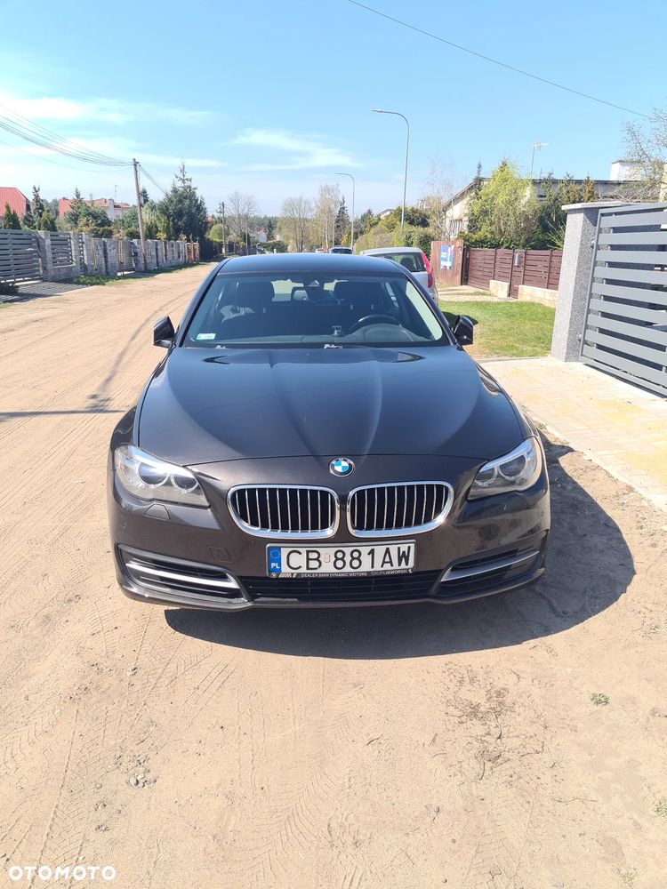BMW Seria 5 520i - 1
