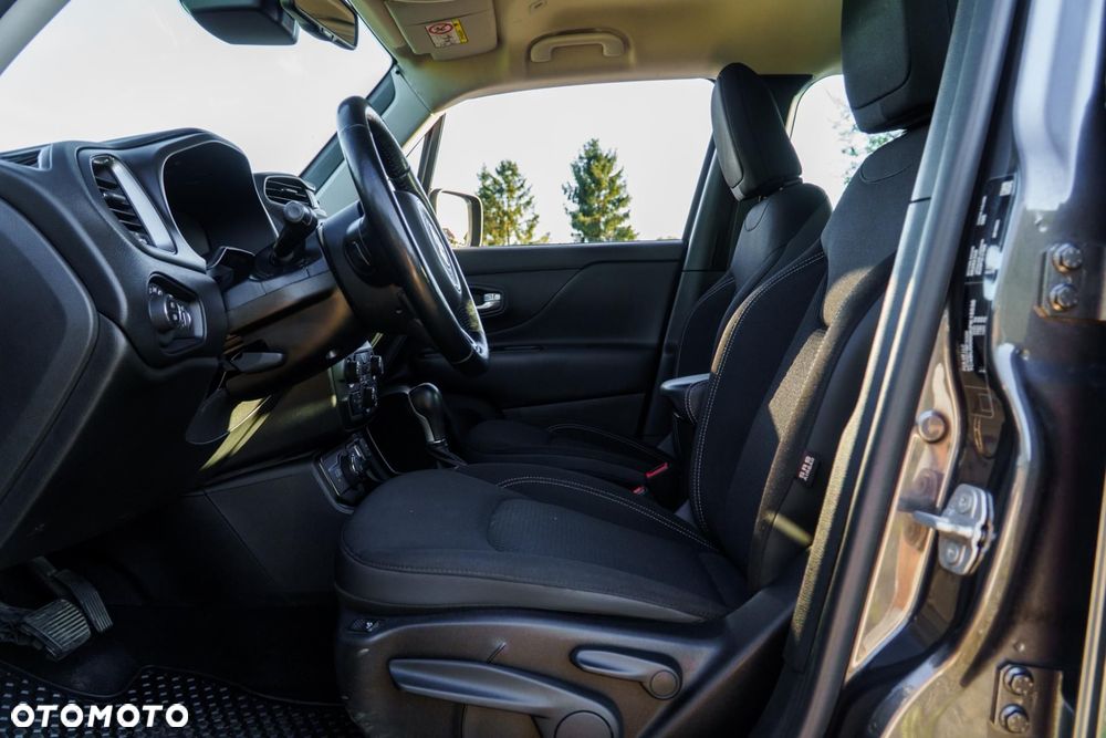 Jeep Renegade - 14