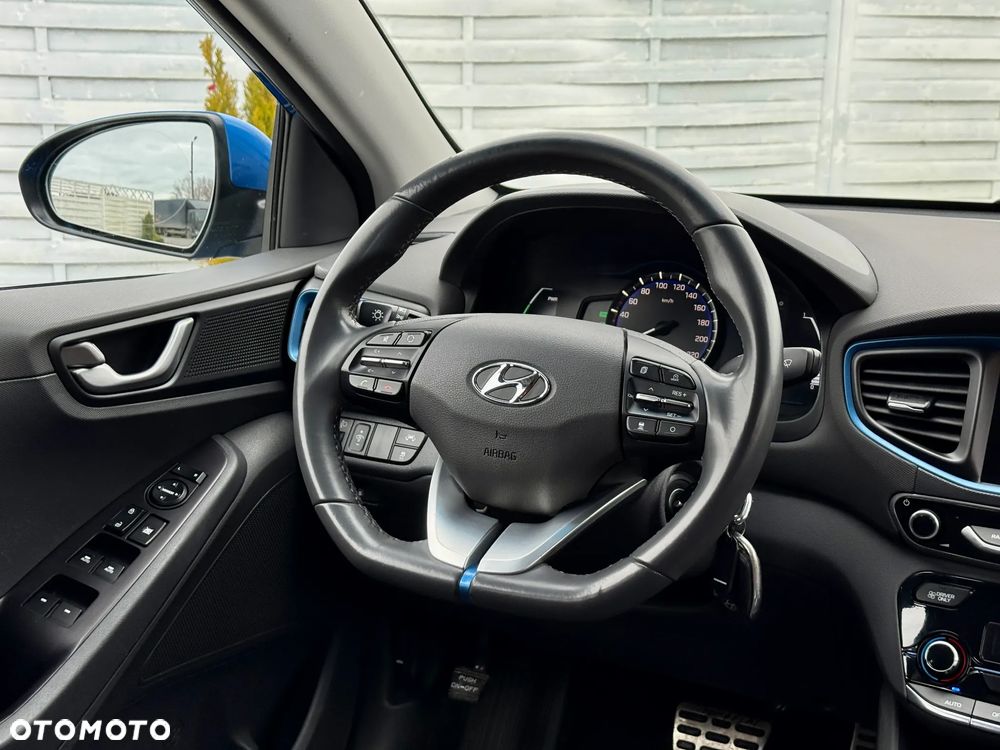 Hyundai IONIQ Hybrid Premium - 7