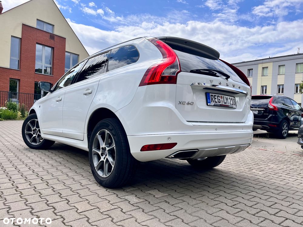 Volvo XC 60 D4 Drive-E Ocean Race - 9